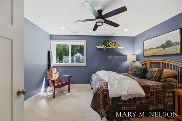 5705 Kenstyn Drive Sw, City Of Wyoming, MI 49418