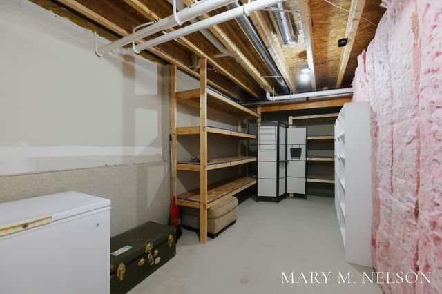 5705 Kenstyn Drive Sw, City Of Wyoming, MI 49418