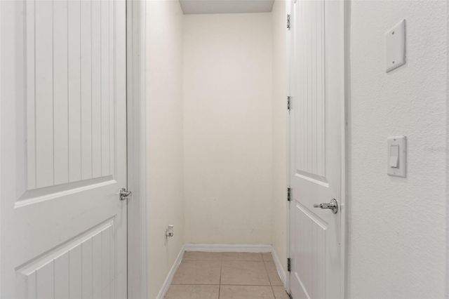 9748 IBIS GROVE BOULEVARD, Wesley Chapel, FL 33545