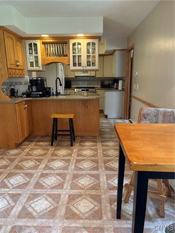 36 State Street, Tully, NY 13159