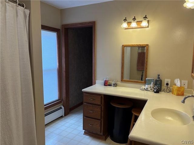 36 State Street, Tully, NY 13159