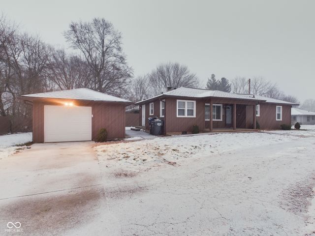 630 Chester Street, Anderson, IN 46012