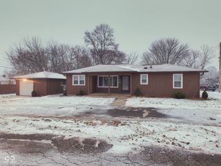 630 Chester Street, Anderson, IN 46012