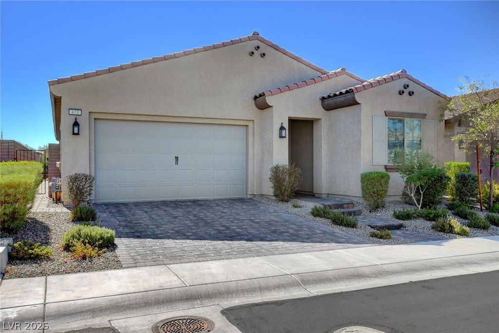 673 Sunlight Hill Street, Henderson, NV 89011 — photo 2