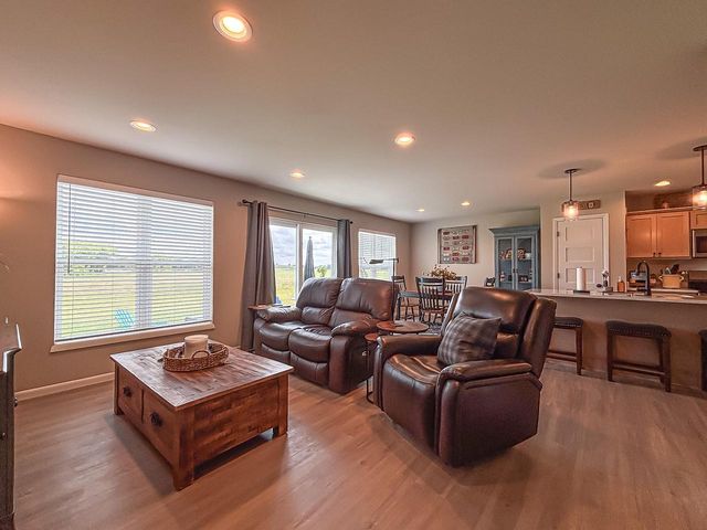 957 Elderberry ROAD, Oconomowoc, WI 53066