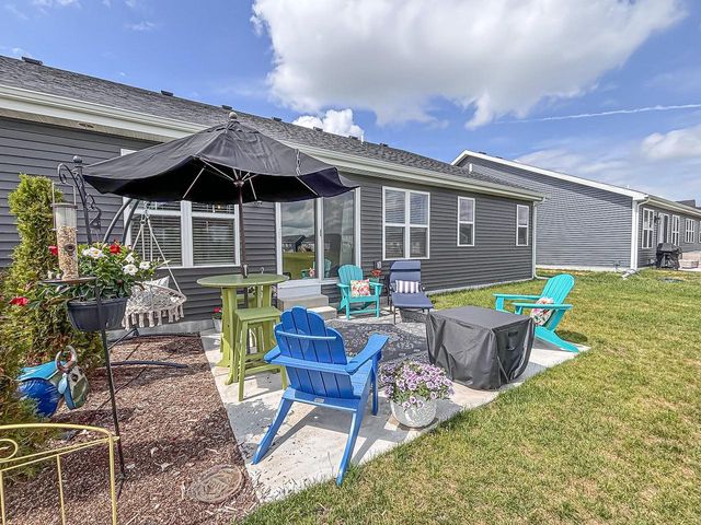 957 Elderberry ROAD, Oconomowoc, WI 53066
