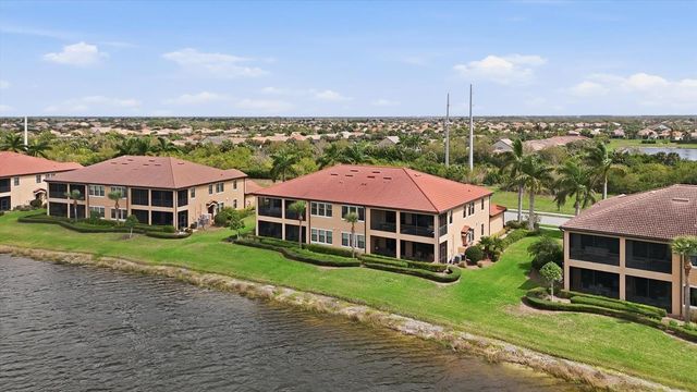 23455 AWABUKI DRIVE 16-201, Venice, FL 34293