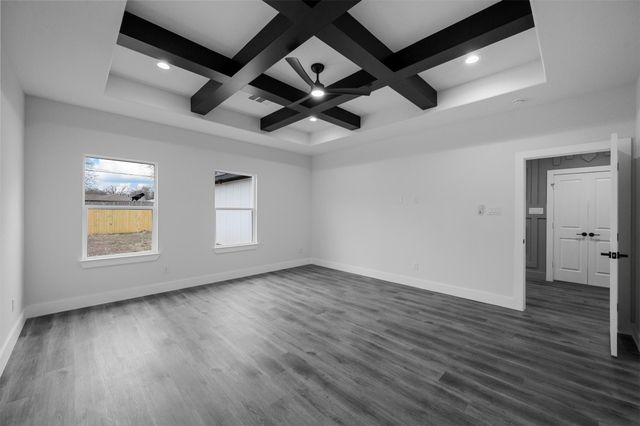 3051 Michigan Avenue, Dallas, TX 75216