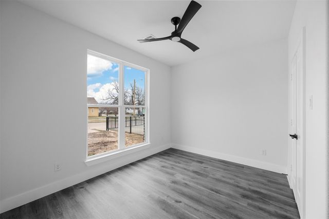 3051 Michigan Avenue, Dallas, TX 75216