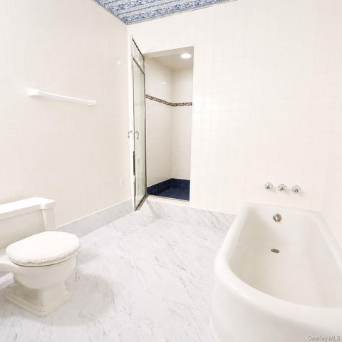 130 E Cedar Street, Fleetwood, NY 10552