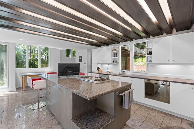 331 Heath Street, Brookline, MA 02467