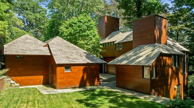 331 Heath Street, Brookline, MA 02467