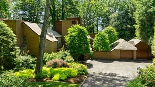 331 Heath Street, Brookline, MA 02467