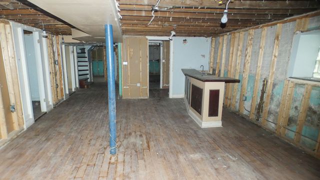 8242 S Honore Street, Chicago, IL 60620