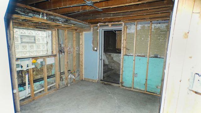 8242 S Honore Street, Chicago, IL 60620