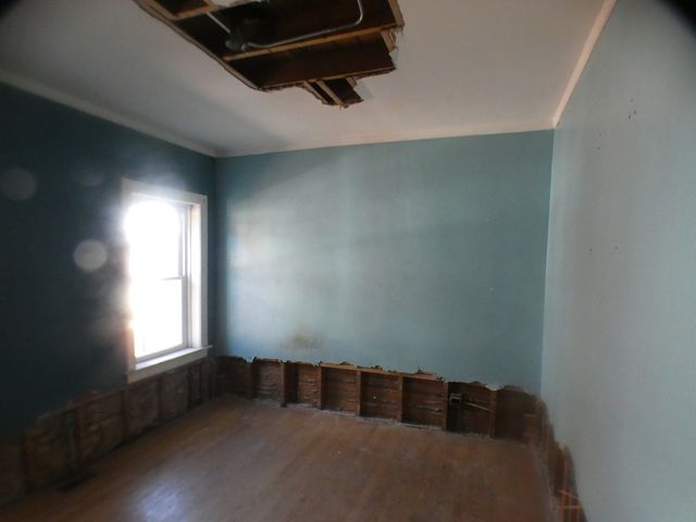 8242 S Honore Street, Chicago, IL 60620