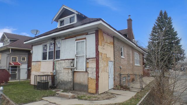 8242 S Honore Street, Chicago, IL 60620