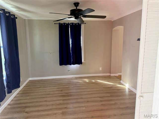 217 W Arlee Avenue, St Louis, MO 63125