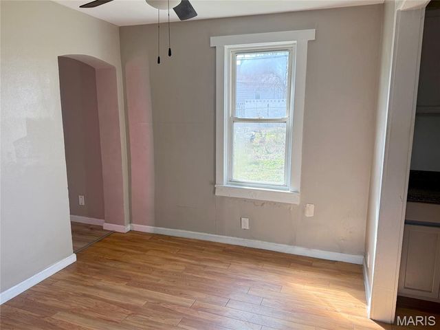 217 W Arlee Avenue, St Louis, MO 63125