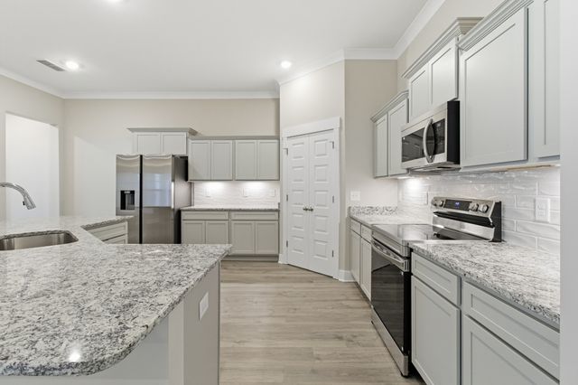 1438 Suzanne Drive, Murfreesboro, TN 37128