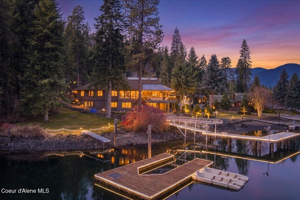 544 S Stewart CT, Coeur d'Alene, ID 83814