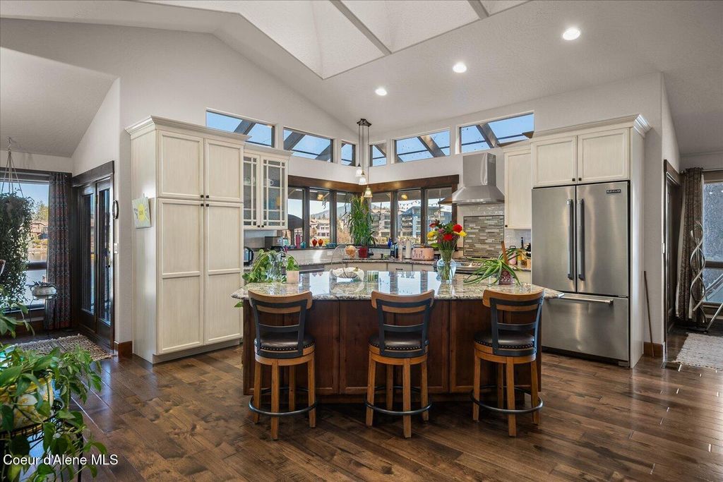 544 S Stewart CT, Coeur d'Alene, ID 83814 photo 15