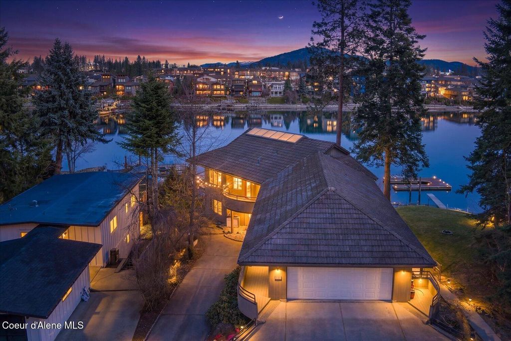 544 S Stewart CT, Coeur d'Alene, ID 83814 photo 2