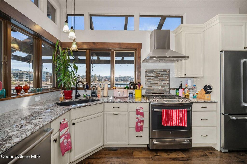 544 S Stewart CT, Coeur d'Alene, ID 83814 photo 24