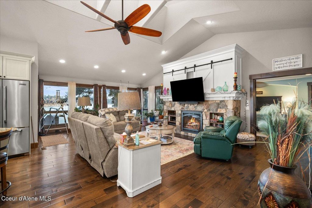 544 S Stewart CT, Coeur d'Alene, ID 83814 photo 27