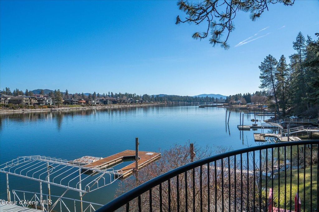 544 S Stewart CT, Coeur d'Alene, ID 83814 photo 32