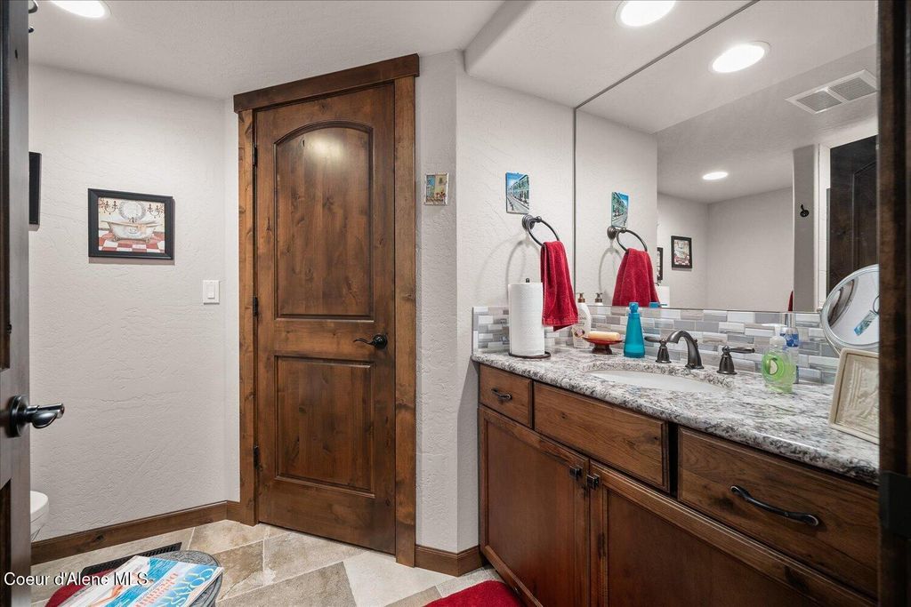 544 S Stewart CT, Coeur d'Alene, ID 83814 photo 75