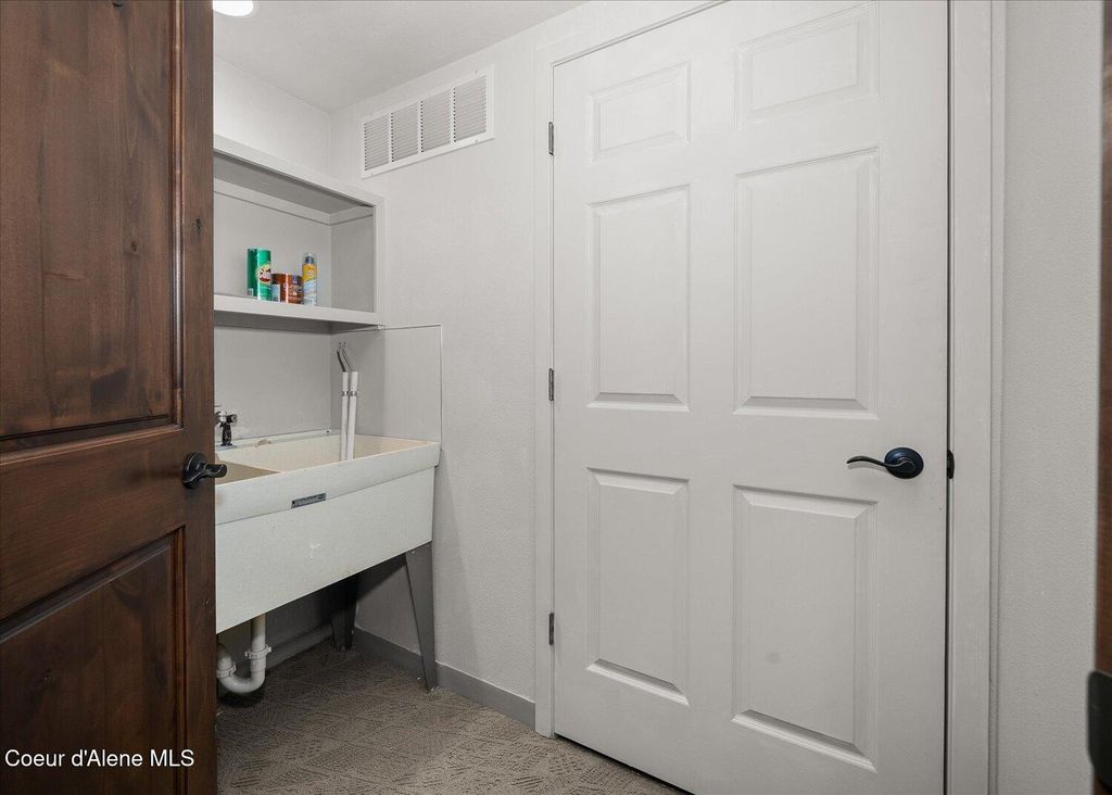 544 S Stewart CT, Coeur d'Alene, ID 83814 photo 77