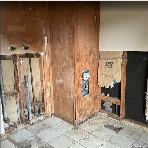 4330 Sunnyvale, San Antonio, TX 78217