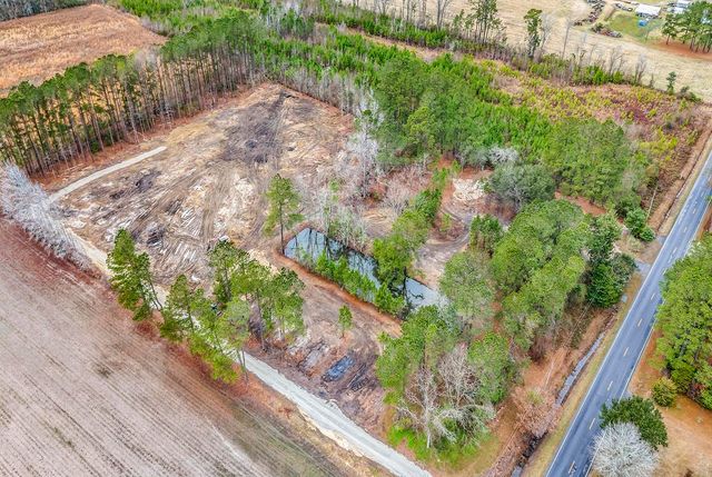 3930 Red Bluff Rd., Loris, SC 29569