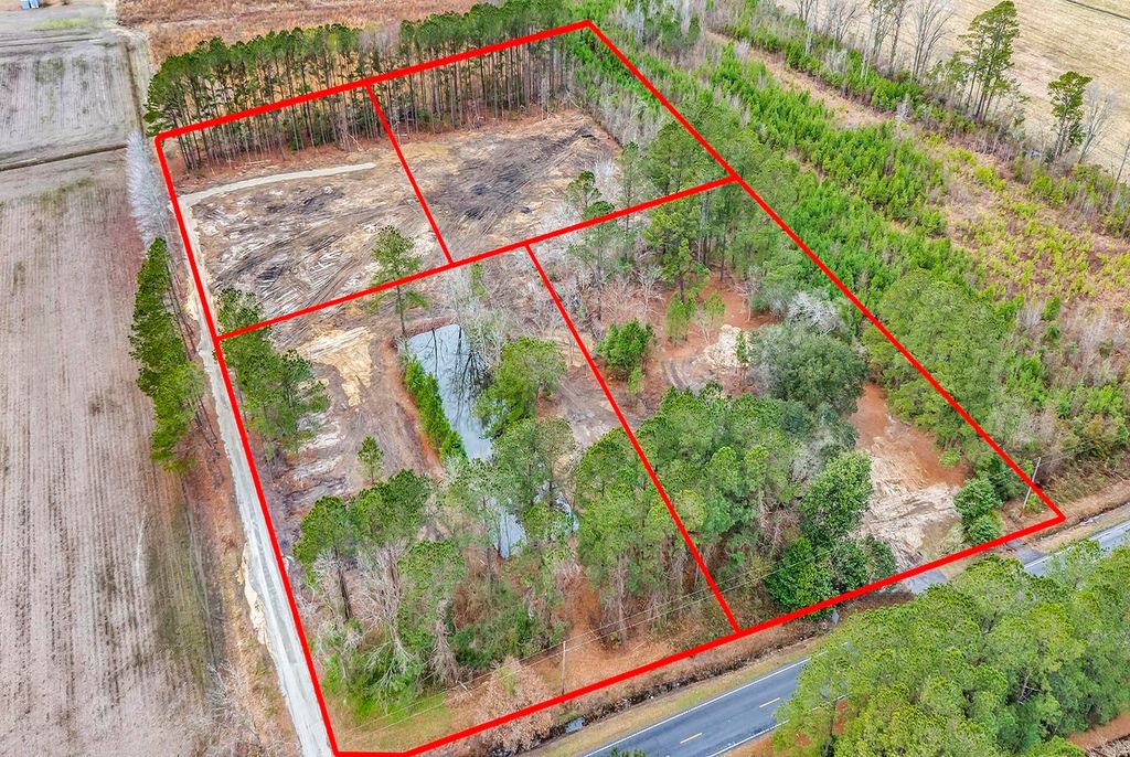 3930 Red Bluff Rd., Loris, SC 29569