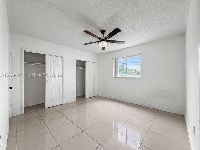 9103 SW 38th St A, Miami, FL 33165