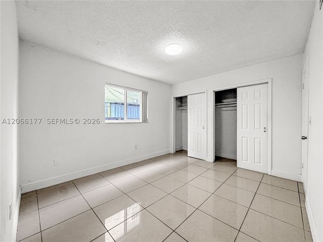 9103 SW 38th St A, Miami, FL 33165
