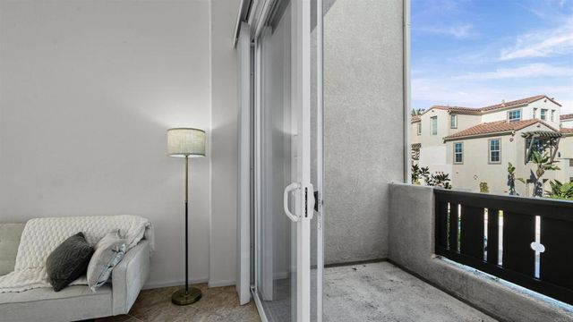 1280 Haglar Way 2, Chula Vista, CA 91913