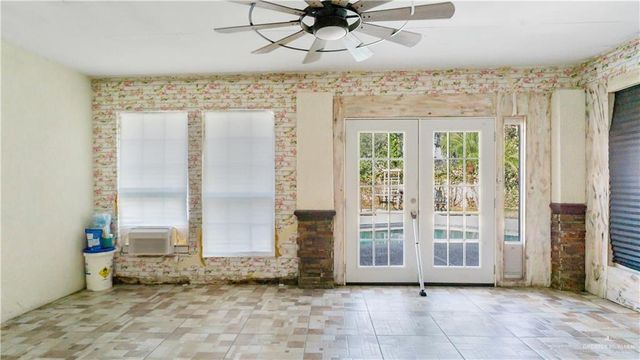 4224 Country Colony Street, Edinburg, TX 78541