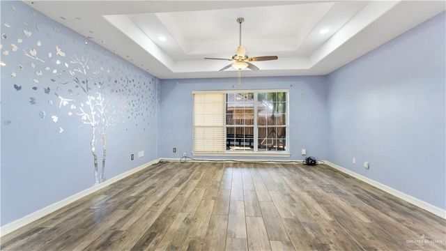 4224 Country Colony Street, Edinburg, TX 78541