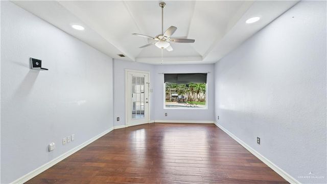 4224 Country Colony Street, Edinburg, TX 78541