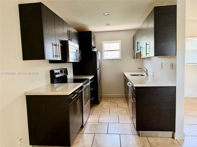 1824 Monroe St 11, Hollywood, FL 33020