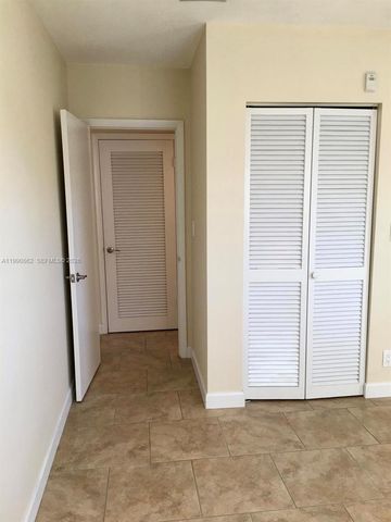1824 Monroe St 11, Hollywood, FL 33020