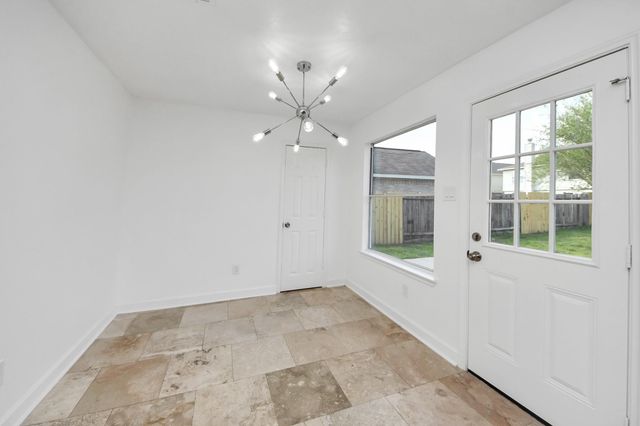 9026 S Ferndale Place Drive, Houston, TX 77064
