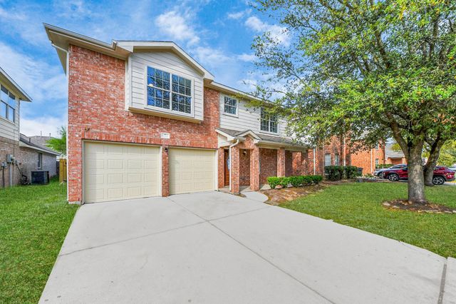 9026 S Ferndale Place Drive, Houston, TX 77064