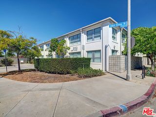 2100 Abbot Kinney Boulevard 7, Venice, CA 90291