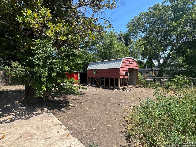 5006 Village Way, San Antonio, TX 78218