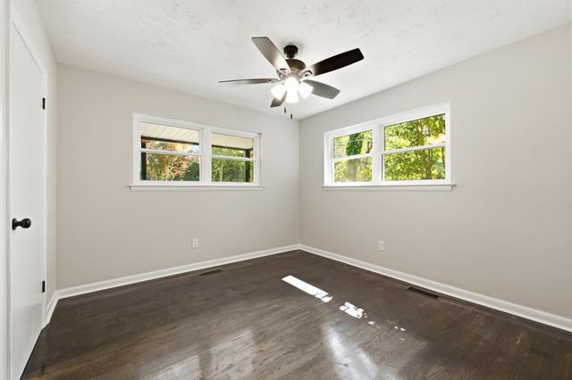 8228 Pine Ridge Road, Ooltewah, TN 37363