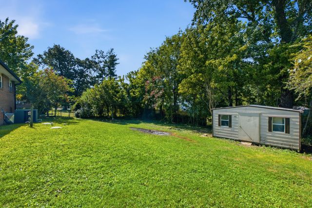 8228 Pine Ridge Road, Ooltewah, TN 37363