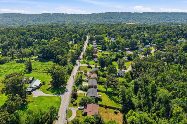 8228 Pine Ridge Road, Ooltewah, TN 37363